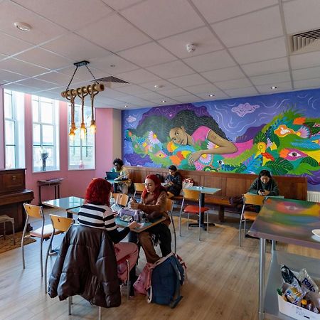 Hostelle - Women Only Hostel ロンドン エクステリア 写真