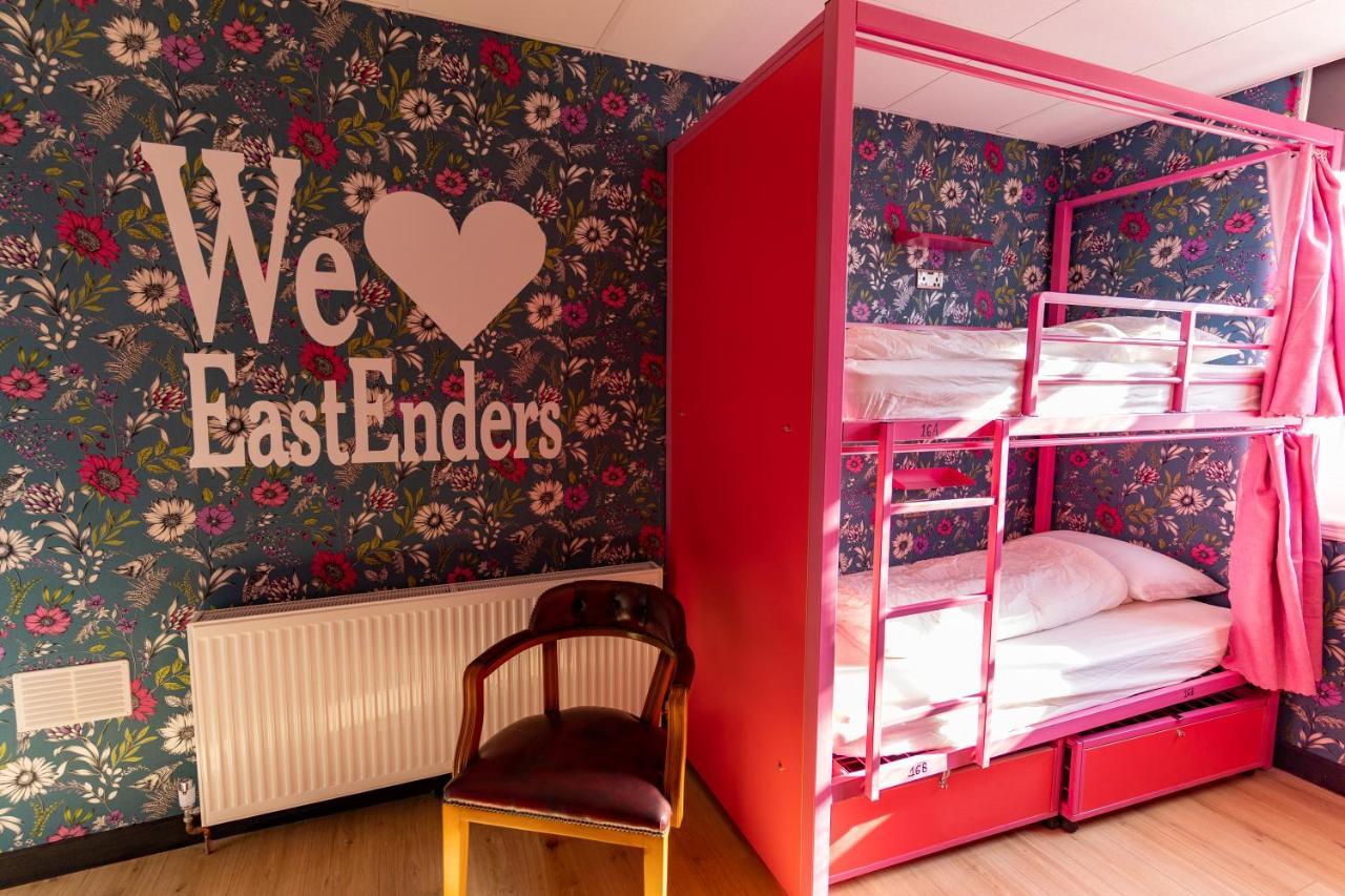 Hostelle - Women Only Hostel ロンドン エクステリア 写真