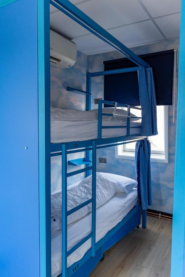 Hostelle - Women Only Hostel ロンドン エクステリア 写真