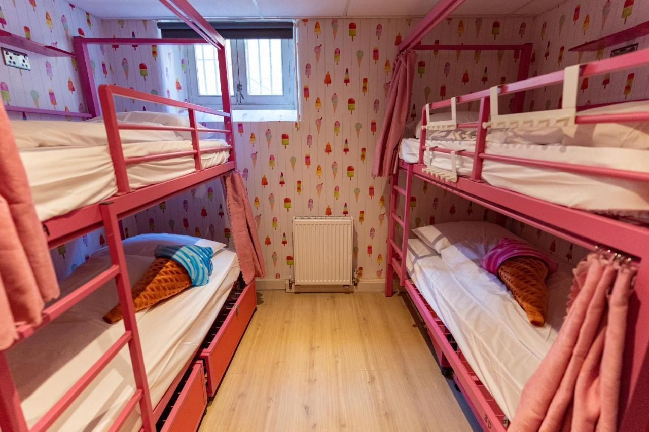 Hostelle - Women Only Hostel ロンドン エクステリア 写真